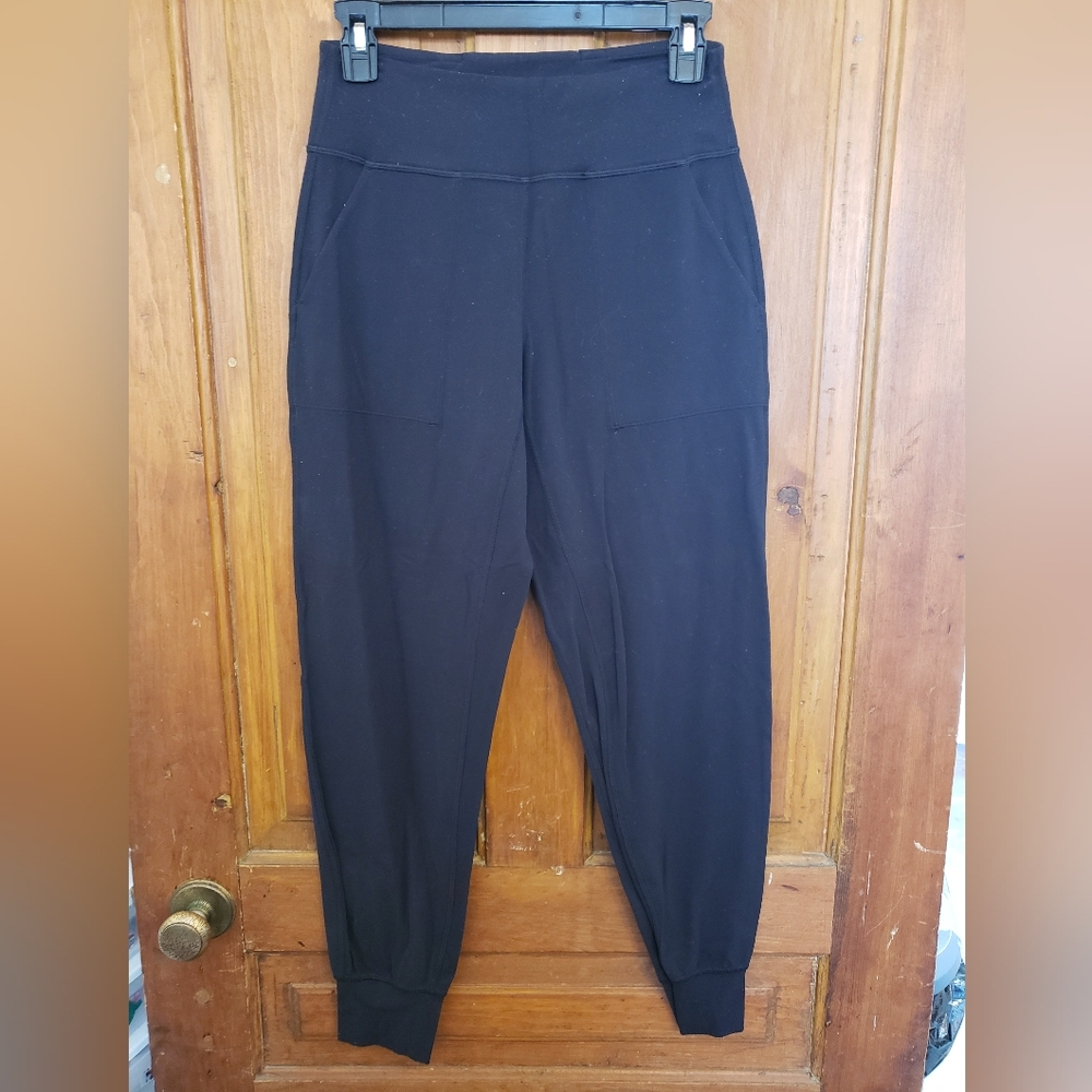 Lululemon Size 6